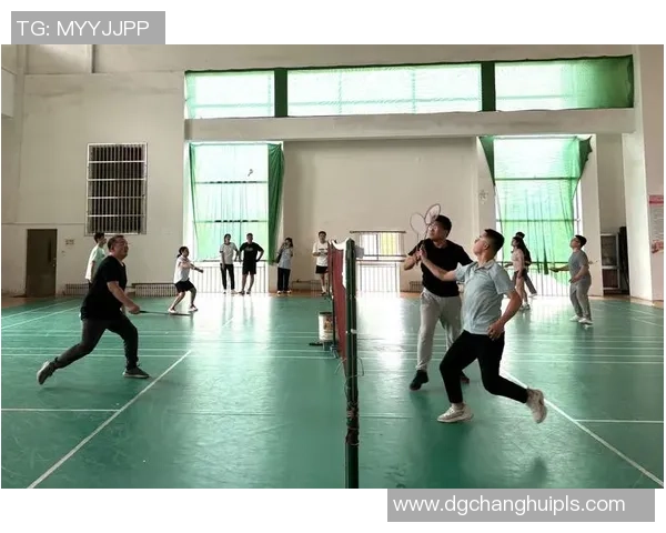 重庆羽毛球队迎来节奏变革引发热议全新训练模式助力竞技水平提升