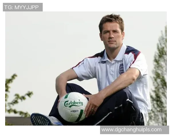 足球明星欧文的风采与魅力解析探讨他的职业生涯与个人生活的精彩瞬间 足球明星欧文的风采与魅力解析探讨他的职业生涯与个人生活的精彩瞬间