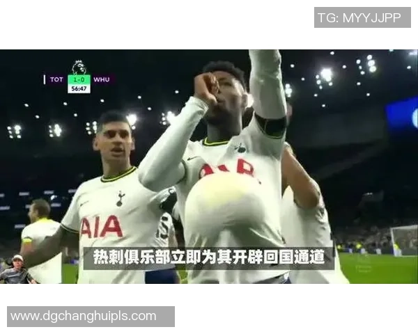 足球明星倒踢球意外身亡引发全球哀悼与安全隐患讨论