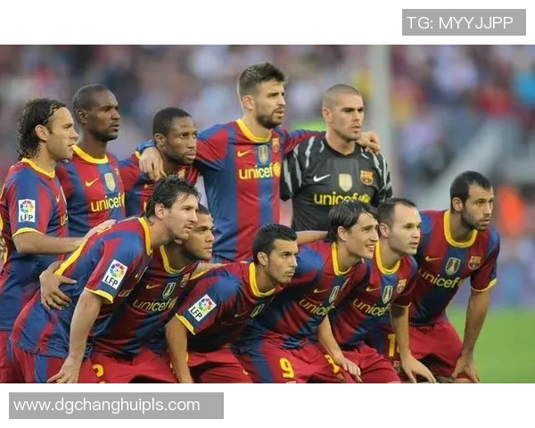 重庆足球队在世界锦标赛中的默契配合与战术分析